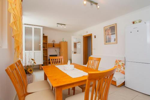 Közös társalgó / TV, Guest House Mara in Vela Luka