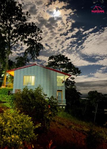 Khasrang Hill Resort in Rangamati