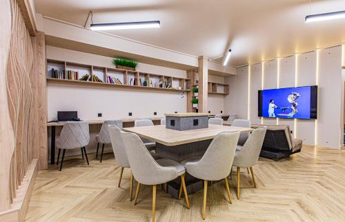 บริการและสิ่งอำนวยความสะดวก, Luxx Aparts in เขตอัลมาลี