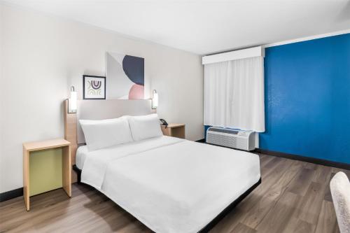 Comfort Inn Roanoke Civic Center - image 6