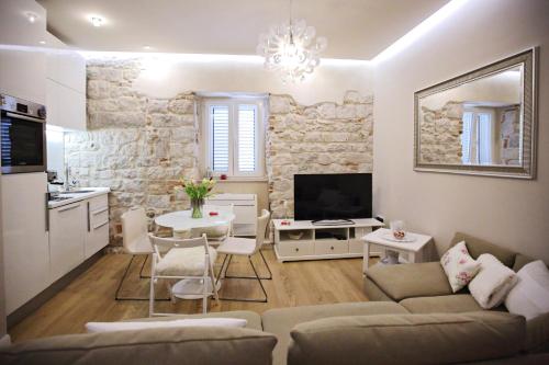Apartment White Stone - Diocletian Palace, Split