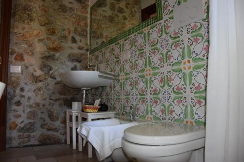 La Casa del Geko – Cefalu, CA