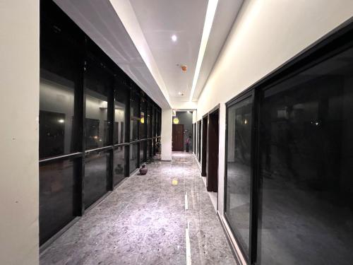 ทางเข้า, Modern Suite Dubai Standard DHA Islamabad in ดีเอชเอ เฟส 2