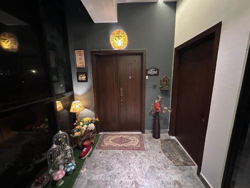 ทางเข้า, Modern Suite Dubai Standard DHA Islamabad in ดีเอชเอ เฟส 2