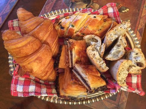 52 Clichy Bed & Breakfast - Chambre d'hôtes, Paris (photo 9)