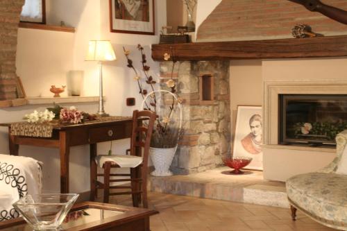  Borgo Medioevale in Todi