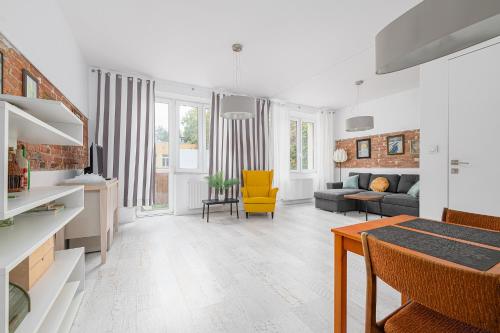 RentPlanet - Apartament Mirów II, Warszawa
