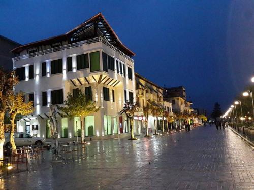Hotel & Restaurant White City, Berat