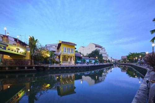 Sleepy Nomad Hostel