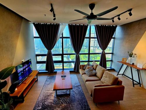 Metro Studio - Direct LRT access, near Pantai Hospital, University Malaya, Mid Valley, Bangsar, Kuala Lumpur (zdjęcie 7)
