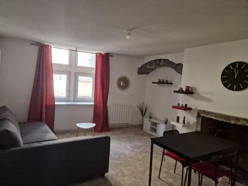 Studio Angela - Location saisonnière - Riom