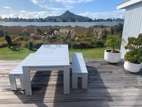 Newly refurbished house on Pepe in Tairua