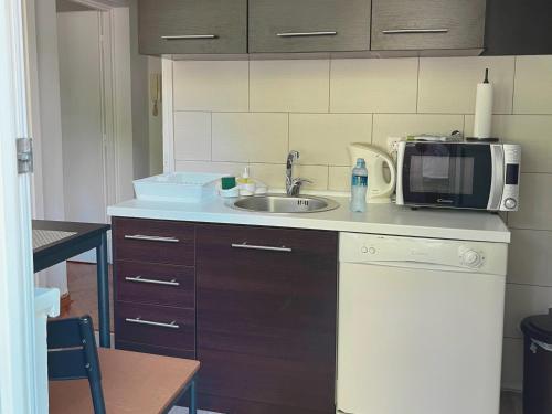 Belgrade Apartman Sasha 2 3-Star Single Room restaurant