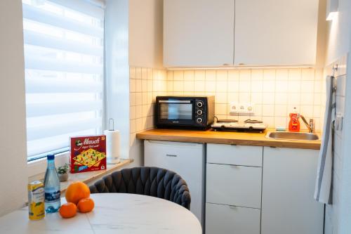 Ferienhaus Pauline in Gera-Untermhaus - Geras beste Lage - WLAN - TERRASSE - Für 1 - 2 Personen (Ferienhaus Pauline in Gera-Untermhaus - Geras beste Lage - WLAN - TERRASSE - Fur 1 - 2 Personen) in 格拉