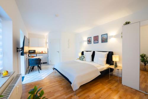 Ferienhaus Pauline in Gera-Untermhaus - Geras beste Lage - WLAN - TERRASSE - Für 1 - 2 Personen (Ferienhaus Pauline in Gera-Untermhaus - Geras beste Lage - WLAN - TERRASSE - Fur 1 - 2 Personen) in 格拉