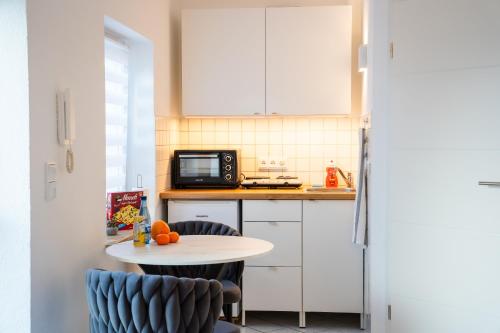 Ferienhaus Pauline in Gera-Untermhaus - Geras beste Lage - WLAN - TERRASSE - Für 1 - 2 Personen (Ferienhaus Pauline in Gera-Untermhaus - Geras beste Lage - WLAN - TERRASSE - Fur 1 - 2 Personen) in 格拉