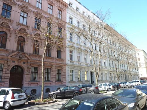 Sobieski Sigmund Freud Apartment - image 4