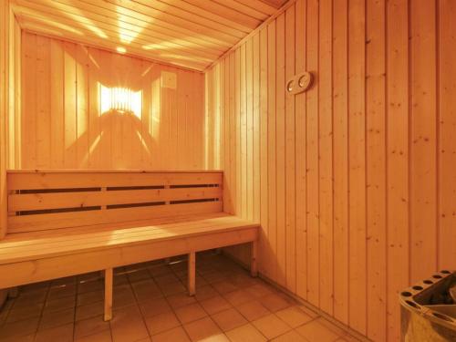 Holiday Home Fritse - 1-9km from the sea by Interhome in 哈爾斯