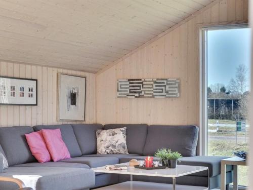 Holiday Home Jil - 750m from the sea by Interhome in 哈爾斯