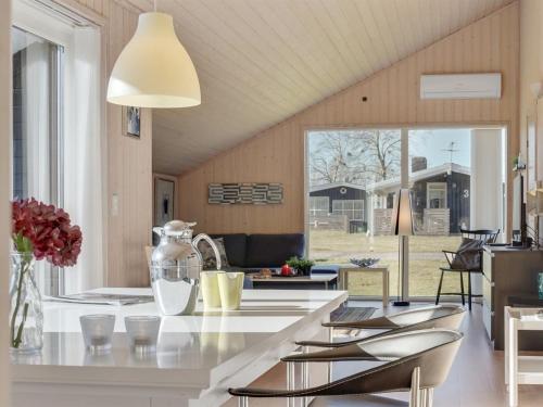 Holiday Home Jil - 750m from the sea by Interhome in 哈爾斯