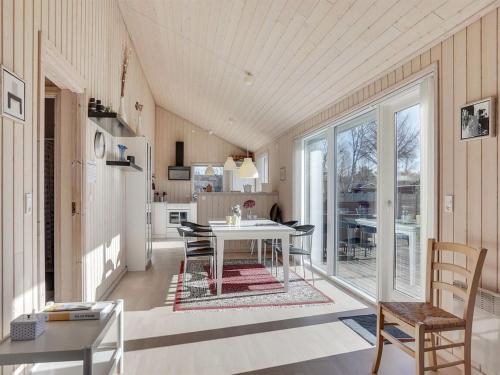 Holiday Home Jil - 750m from the sea by Interhome in 哈爾斯