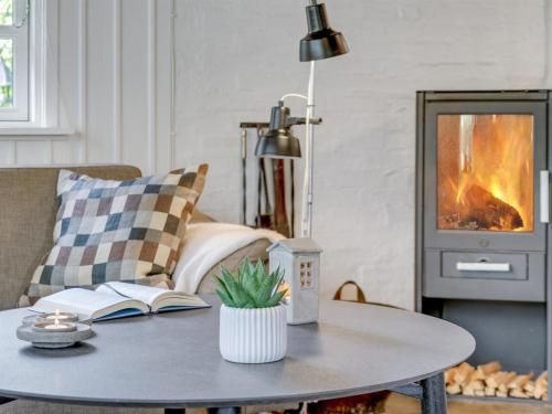 Holiday Home Arnborg - 2km from the sea by Interhome in Asaa