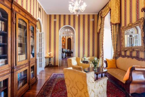 sala de TV, Excelsior Palace Hotel in Taormina