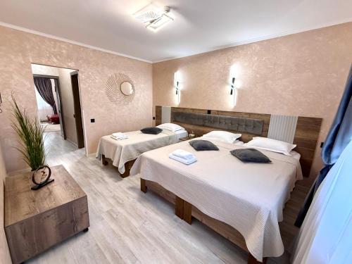 Hotel Dorobanti 4