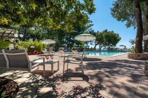 Kilátás, Excelsior Palace Hotel in Taormina városközpont