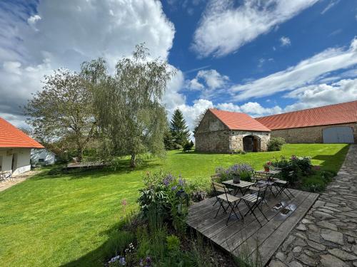 Ořechový dvůr - Accommodation - Velké Nepodřice