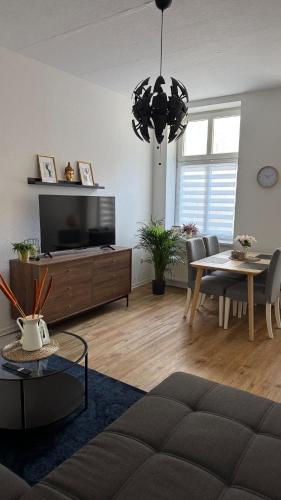 Stylishe Maisonette - 4 Schlafplätze - 2 Smart-TVs, Perleberg