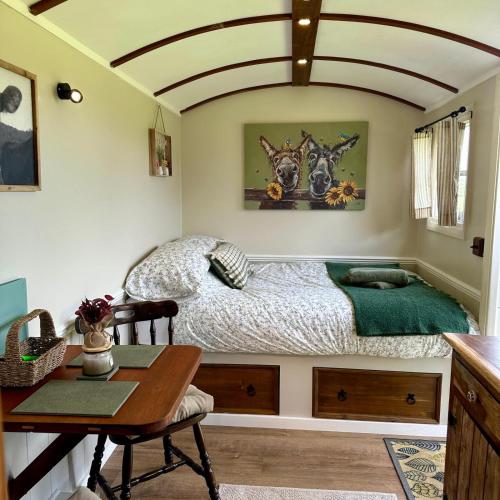 Harpers Huts - Alma in Luxulyan