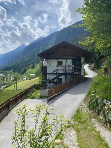 Ferienhaus Klenkes - entschleunigen und erholen in Neustift im Stubaital, Österreich