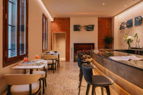 Rimon Place Kosher - Venice