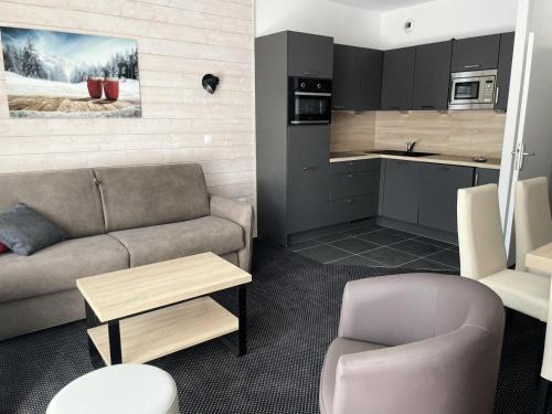 Résidence Le Portillo - Piscine - Studio pour 6 Personnes MAE-5183, Gourette