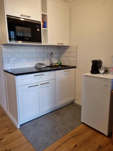 Studio mit Garten bei Bottmingen Schloss in Bottmingen