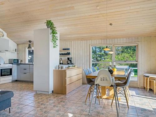 Holiday Home Persa - from the sea by Interhome in Hals