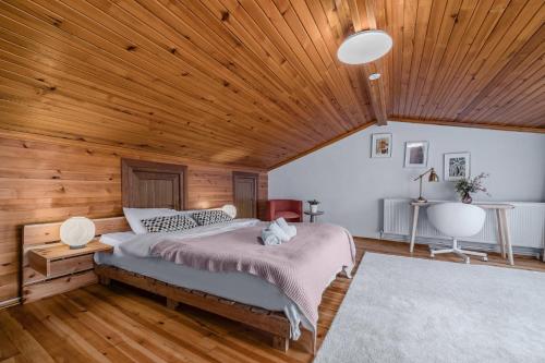 Detached Triplex with Garden Terrace, Стамбул (фото 5)