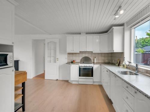 Holiday Home Elika - 1-5km from the sea by Interhome in Nordby