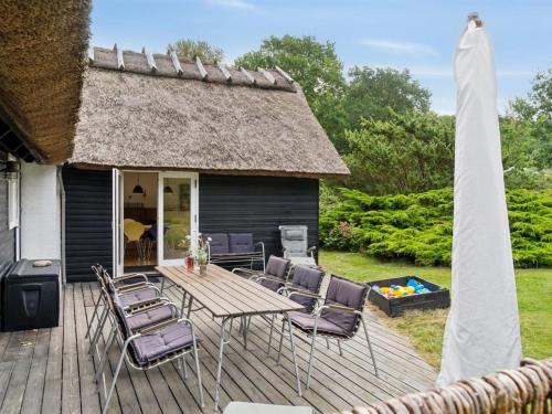 Holiday Home Emeli - 100m from the sea by Interhome in 福勒維伊勒基克比