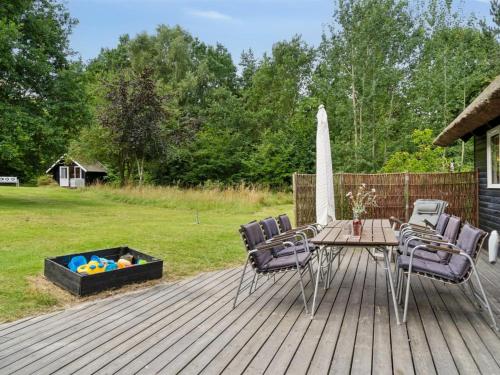 Holiday Home Emeli - 100m from the sea by Interhome in 福勒維伊勒基克比