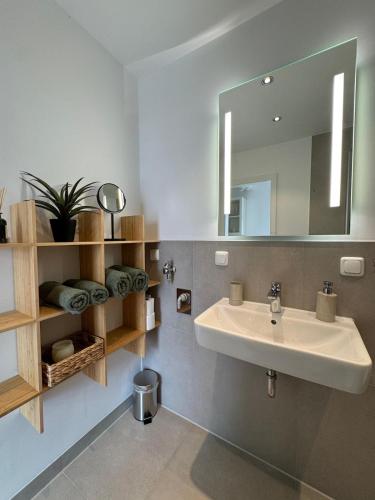 CY Neustadt - Balkon - Innenstadt - Altbau, Brema (foto 4)
