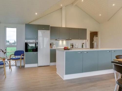 Holiday Home Timmi - 100m from the sea by Interhome in Hals