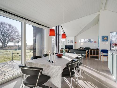 Holiday Home Timmi - 100m from the sea by Interhome in Hals