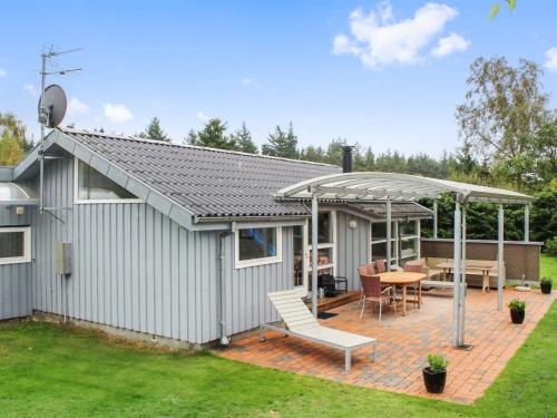  Holiday Home Albertina - 200m from the sea by Interhome in Hals