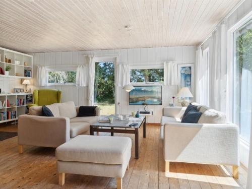 Holiday Home Fernanda - 1-3km from the sea by Interhome in Hals