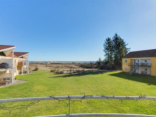  Apartment Dafna - 100m from the sea by Interhome in Hals