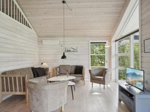 Holiday Home Hejdi - 350m from the sea by Interhome in Hals