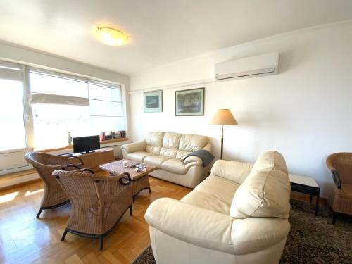 Zaimov Penthouse with great view, Sofia (Foto 5)