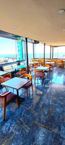 KayaRoYal Hotel Rooftop Unlimited Tea and Coffees At The Terrace Restaurant - Hôtel - Istanbul